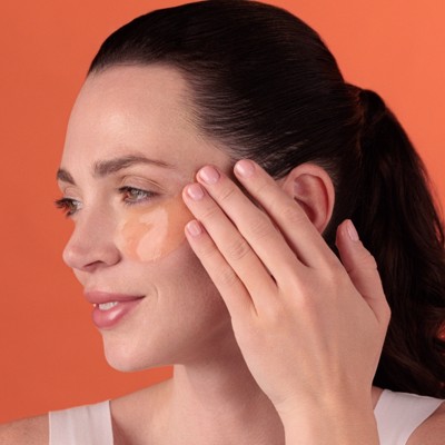 /filemanager/products/Brightening/vit c eye patches 2.jpg